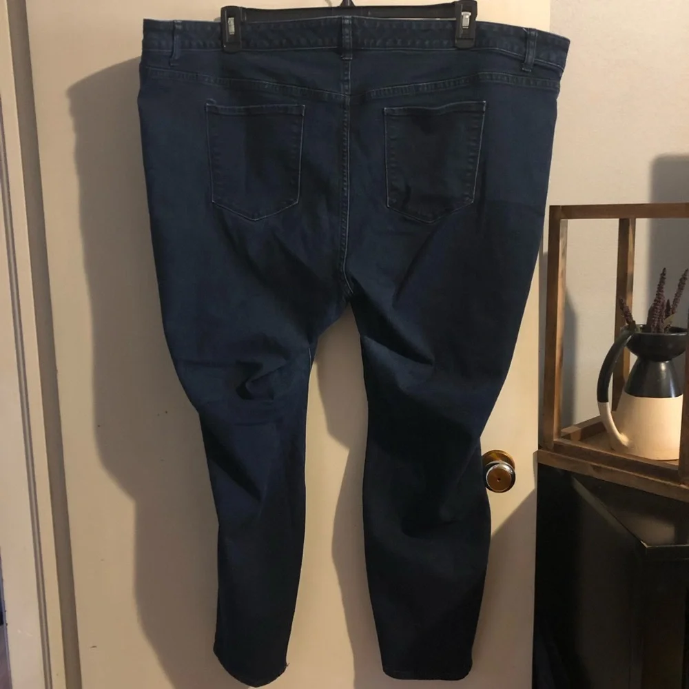 OLD NAVY EUC Rockstar LOW RIZE Jeans Size 26 - Picture 3 of 4